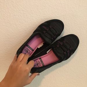 Size 6 brand new woman’s walking or lifestyle  shoes.